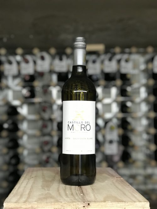 Bottle of Castillo del Moro Airen Sauvignon 2024, Spain, Bowland Forest Vintners