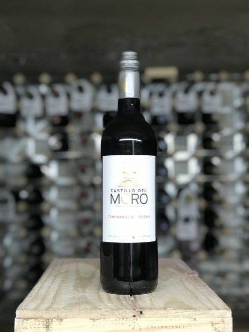 Bottle of Castillo del Moro Tempranillo Syrah 2024, Spain, Bowland Forest Vintners